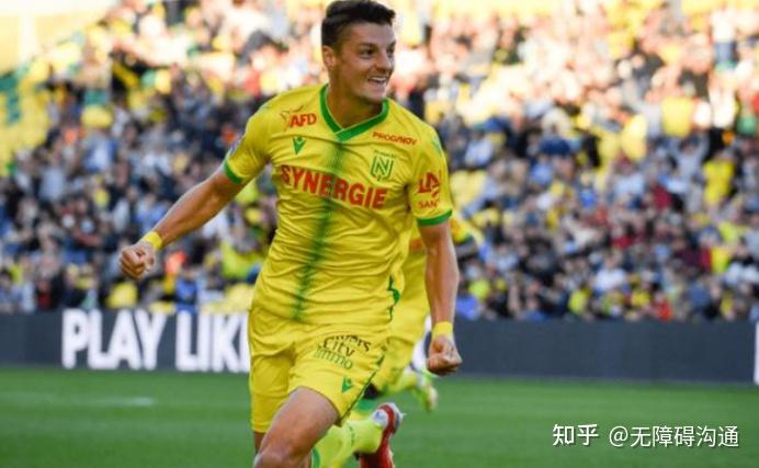 乐鱼体育网站-摩纳哥防线失守，主教练急需解决战术难题